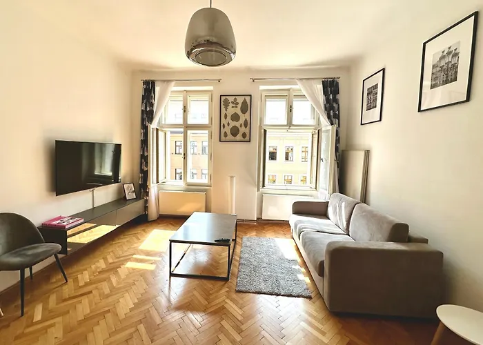 Fantastic Location! Superhost 5 Star