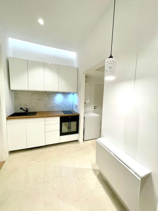 Fantastic Location! Superhost 5 Star Praag