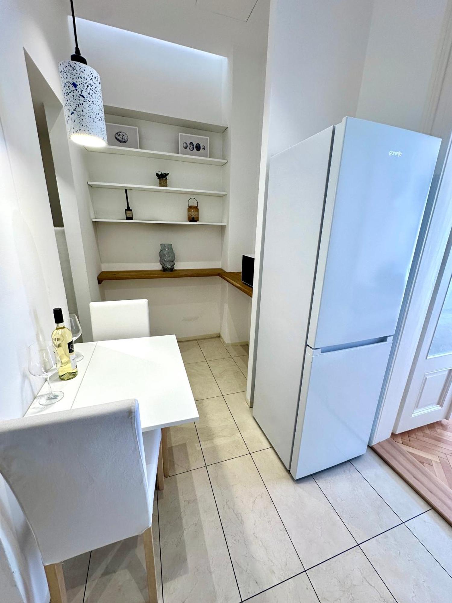 Appartement Fantastic Location! Superhost 5 Star Praag