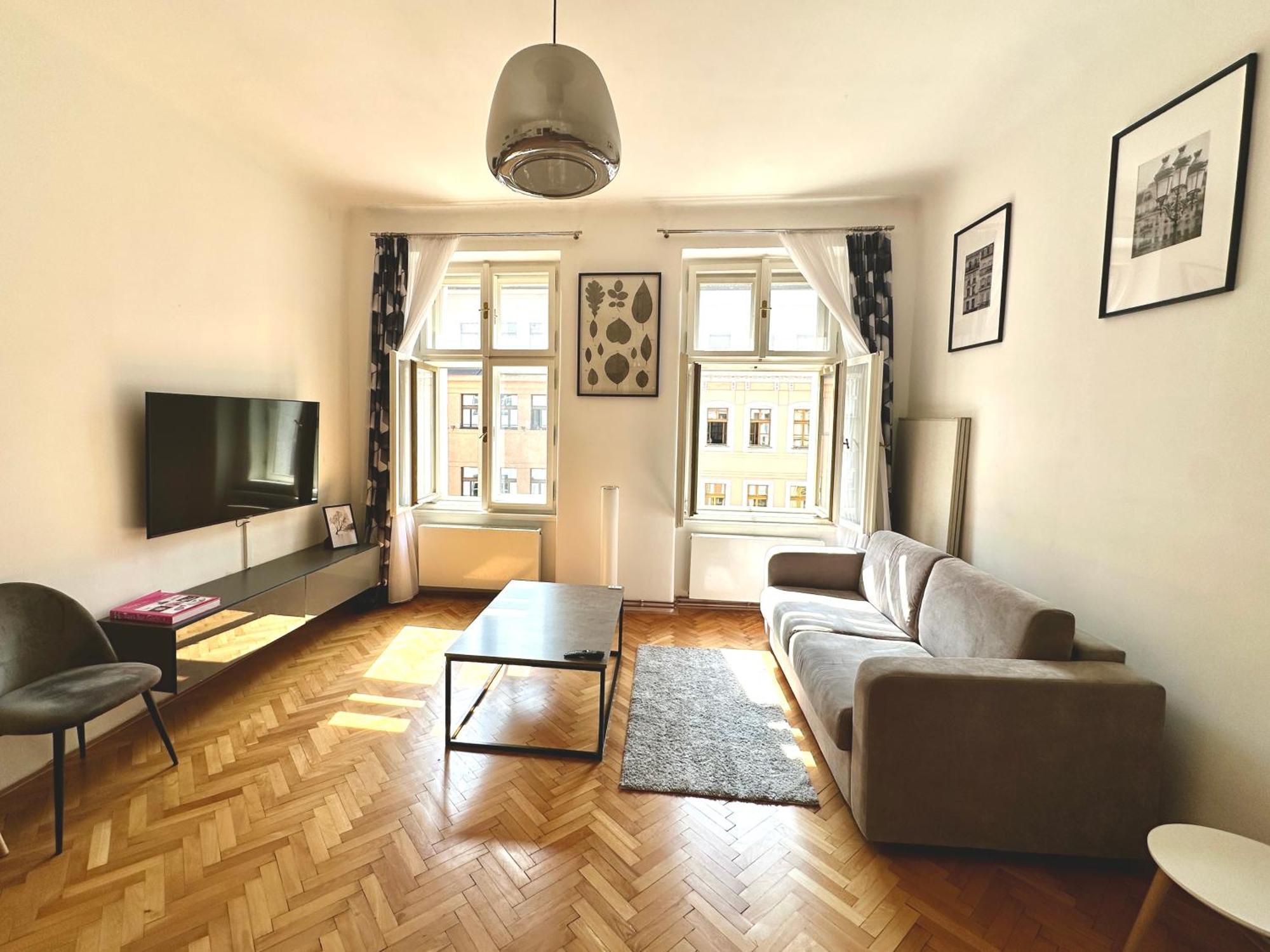 Fantastic Location! Superhost 5 Star *